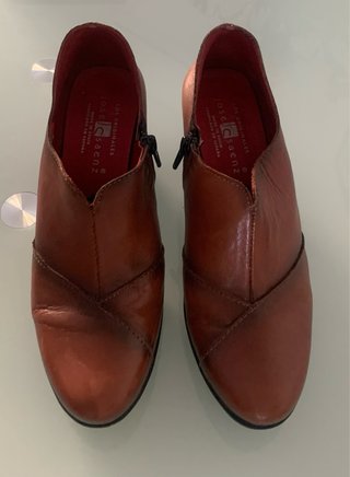 Zapatos de mujer Jose Saenz marrones