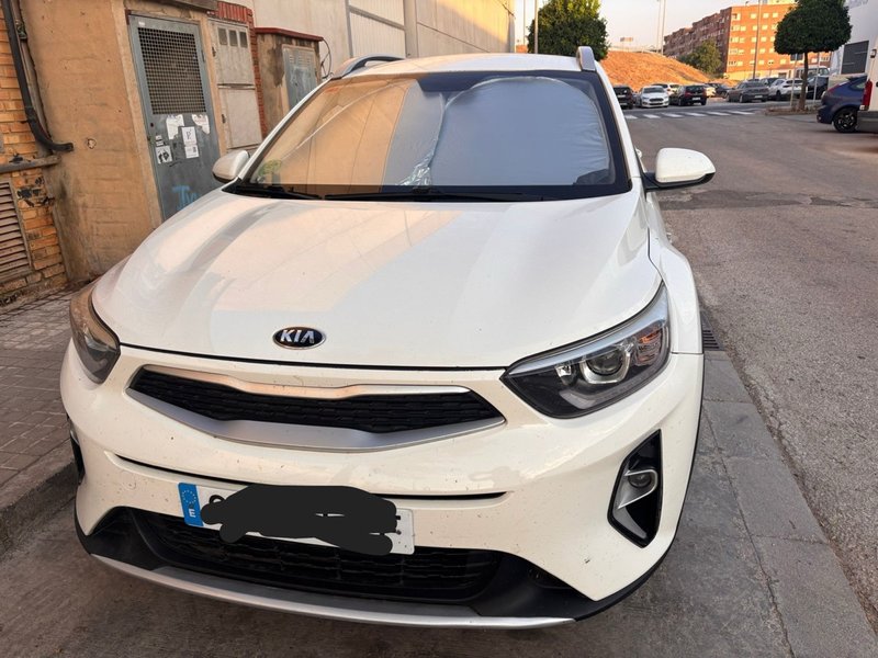 KIA Stonic 2021 - foto 1
