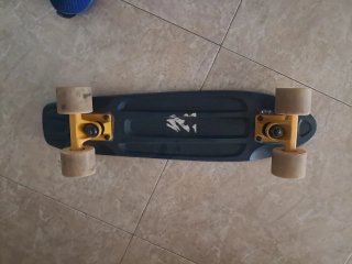 Patinete azul