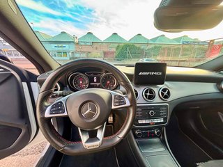 Mercedes-Benz Clase CLA 2018