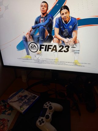 Ps4 Slim 500GB + 2 Giochi