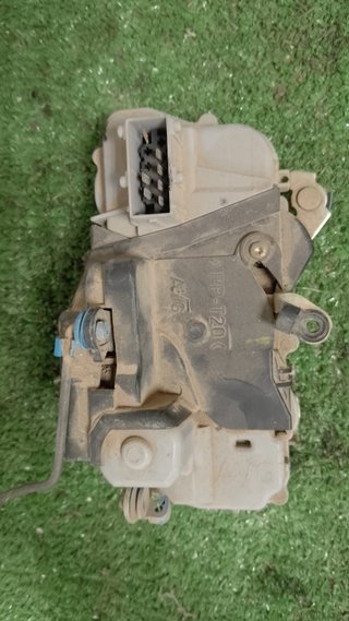 Cerradura Puerta Izq Citroën Berlingo 1.9