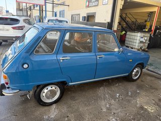 Renault 6 Clásico Azul