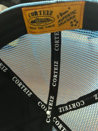 Gorra Corteiz Azul Estrellas y Barco