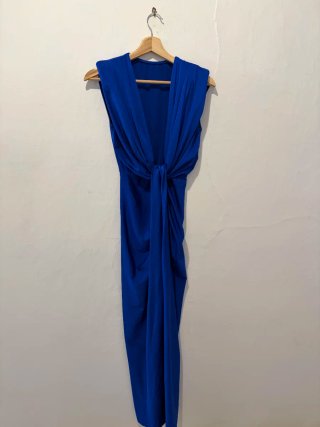 Vestido fiesta azul eléctrico