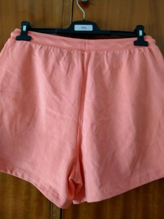 Shorts de mujer color rosa