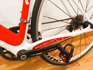 Bicicleta de carretera Dolan Ares de carbono