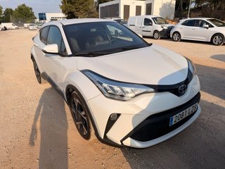 Toyota C-HR 1.8 125H Advance 90 kW (122 CV)