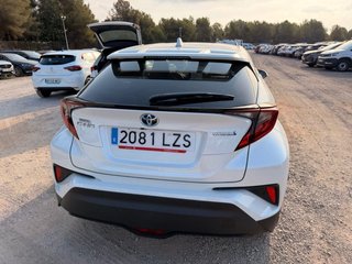 Toyota C-HR 1.8 125H Advance 90 kW (122 CV)