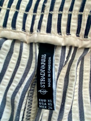 Pantalón rayas Stradivarius Talla XS