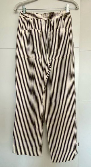 Pantalón rayas Stradivarius Talla XS