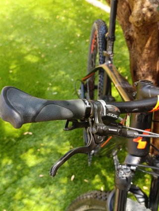 Bicicleta Cube Reaction Carbon 2018. Montaña