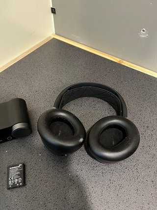 Steelseries Arctis Nova Pro Wireless Auriculares