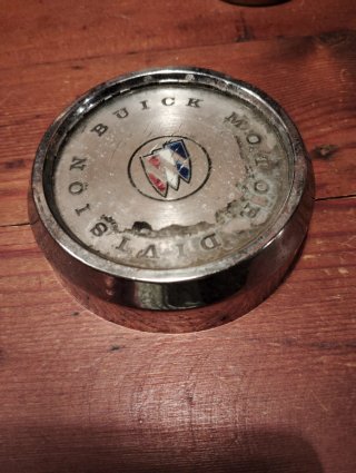 Tapa de centro Buick Motor Division