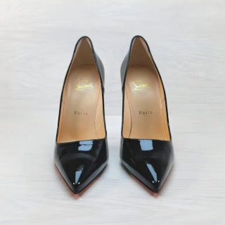 Tacones Christian Louboutin Negros de Charol