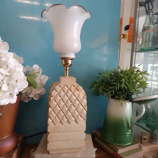 Lámpara vintage cristal opalino y pie piedra