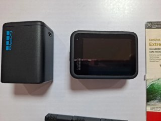 GoPro Fotocamera + Batterie + Scheda SD