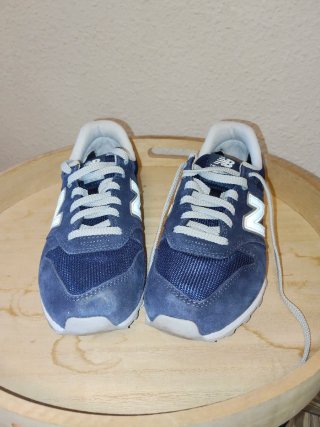 Zapatillas New Balance Azul Marino Talla 40