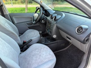 Ford Fiesta 2003