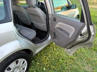 Ford Fiesta 2003