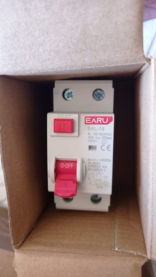 EARU EAL-18 Interruptor Diferencial 2P