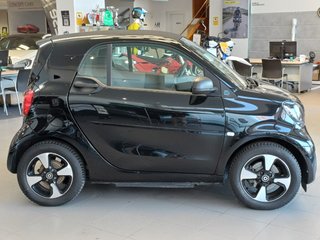 smart fortwo EQ COUPE-2021