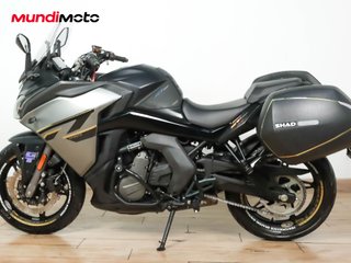 CFMOTO CF 650 GT