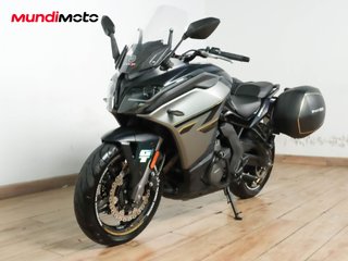 CFMOTO CF 650 GT