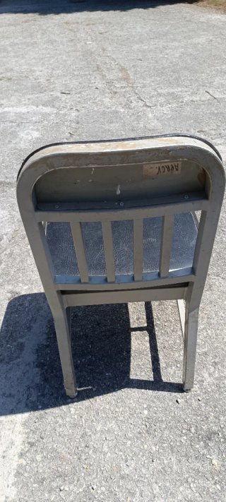 Sillas de aluminio tapizadas en buen estado