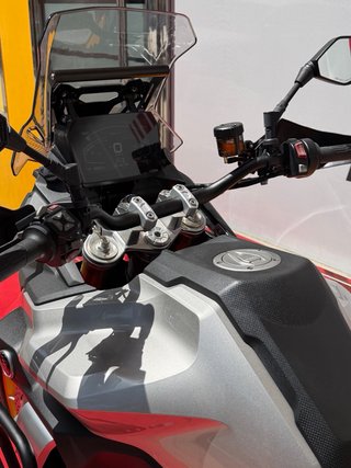 Voge 900 DSX