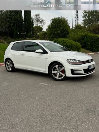 Volkswagen Golf GTI 7