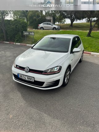Volkswagen Golf GTI 7