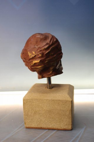 Escultura terracota Personaje con turbante.