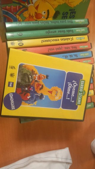 29 Libros Infantiles Barrio Sésamo DVD