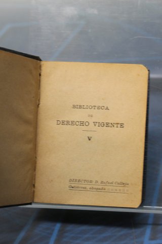 Enjuiciamiento Civil. Calleja, 1910. 9 x 7 cm.