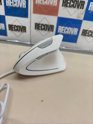 Ratón ergonómico vertical Trust Verto con cable
