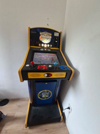 Máquina Recreativa con más de 4000 juegos