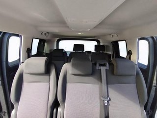 Peugeot Traveller 2.0 BlueHDI 180CV Standar EAT 8 Plazas