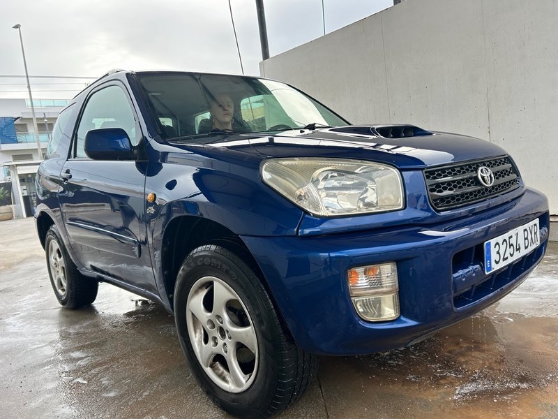 Toyota RAV4 2002 - foto 1