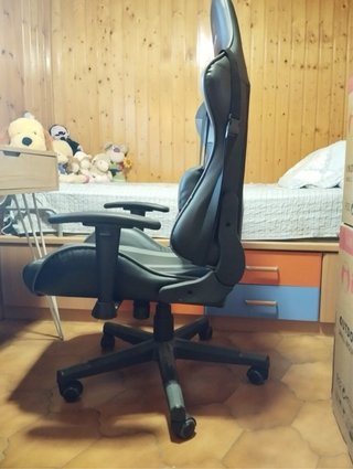 Silla Gamer Oversteel Negra y Gris