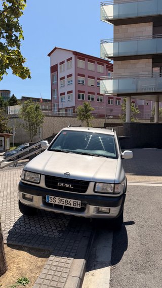 Opel Frontera Limited 1999 2.2 dti 115cv