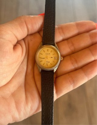 Reloj Clyda Mujer Negro/Dorado
