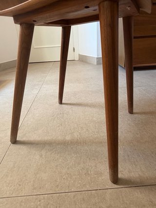 Silla de comedor de madera