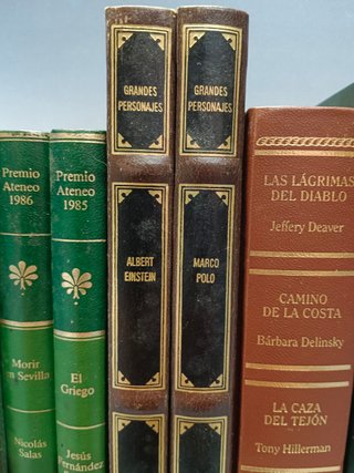 Lote 8 libros, clásicos, Premio ateneo, Grandes personajes, Readers Digest