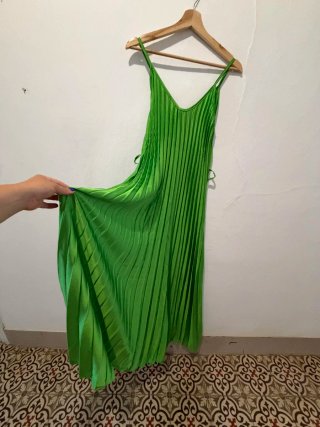 Vestido fiesta verde lima