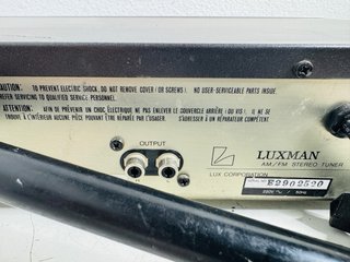 Luxman T-111 L Sintonizador Estéreo AM/FM Vintage