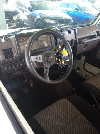 Suzuki Samurai 1991
