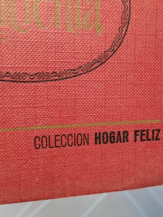 LIBRO ilustrado, LA CENICIENTA Walt Disney Bruguera Colección Hogar Feliz , 1ª Edición 1971