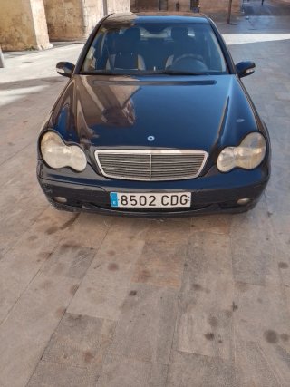 Mercedes-Benz Clase C 2003