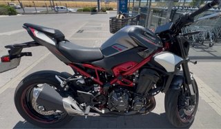 Kawasaki Z900 2025 Full
